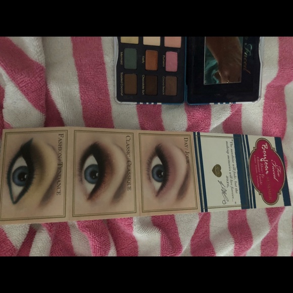 TOO FACED BONJOUR SUMMER EYESHADOW CASE - Picture 4 of 5